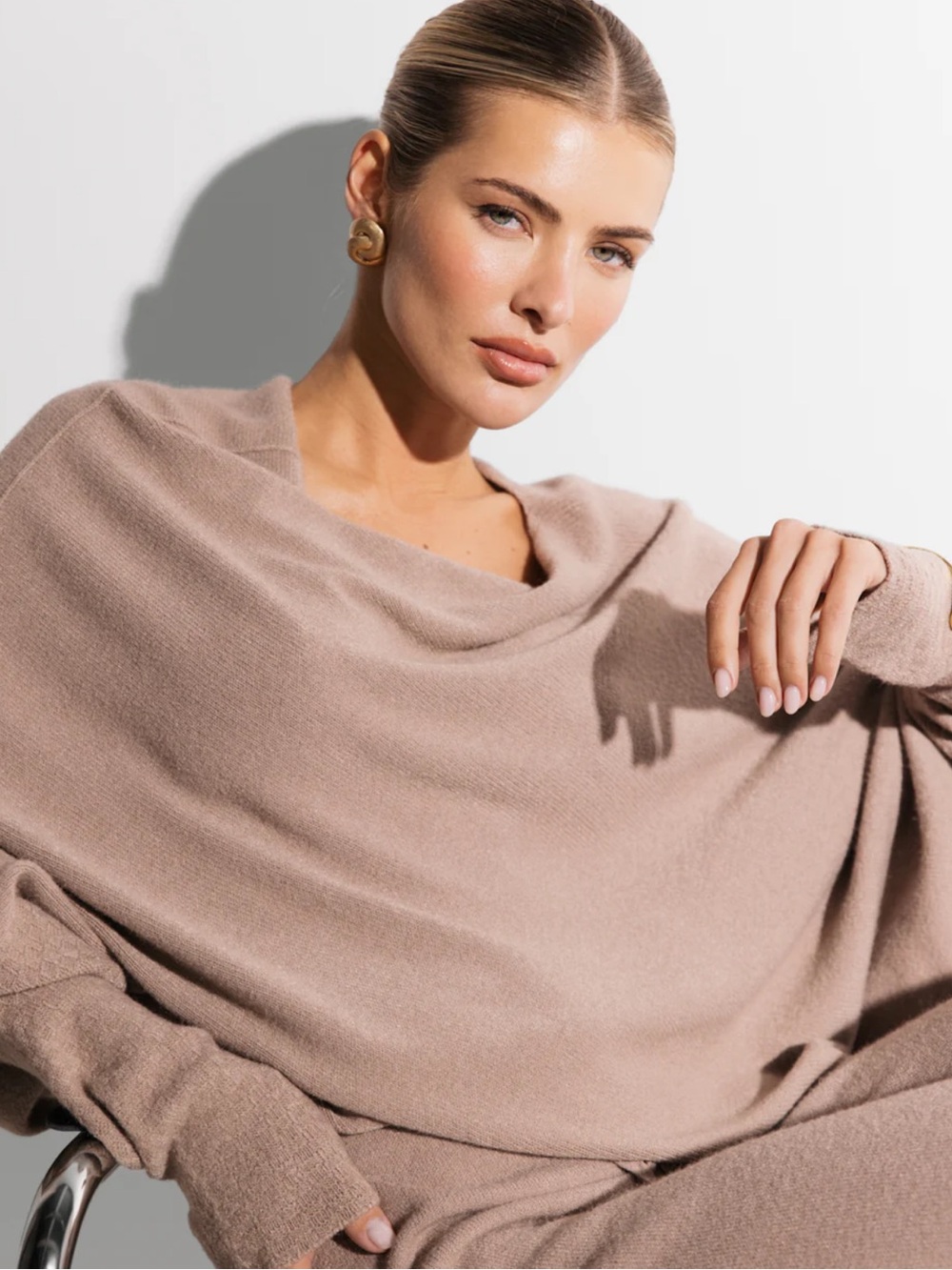 JAKI - Asymmetric Draped | Mocha | Seamless Knit